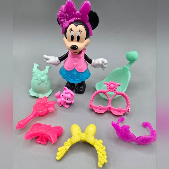 Disney Minnie Mouse Fashion Doll 5" &  Clip on Accessories - Picture 1 of 8